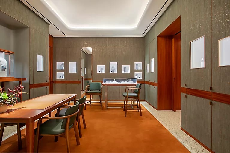 Hermès 里約門市搬進 VillageMall，完整呈現 16 大工藝