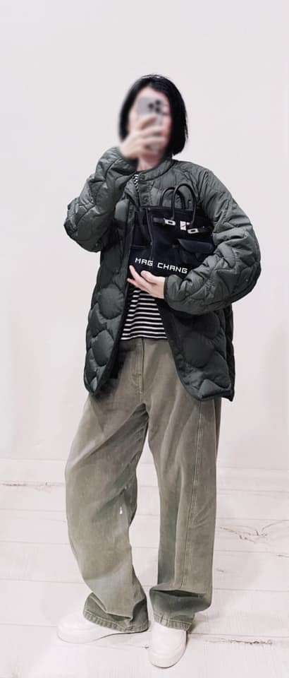 全新全配，黑色銀扣Birkin25 Cargo