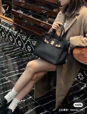 經典老錢風，黑色金扣Birkin 25