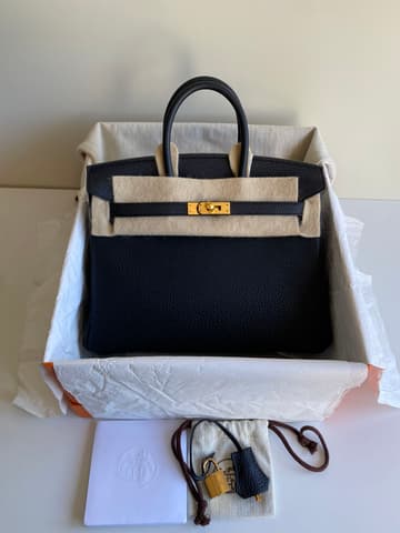 經典老錢風，黑色金扣Birkin 25