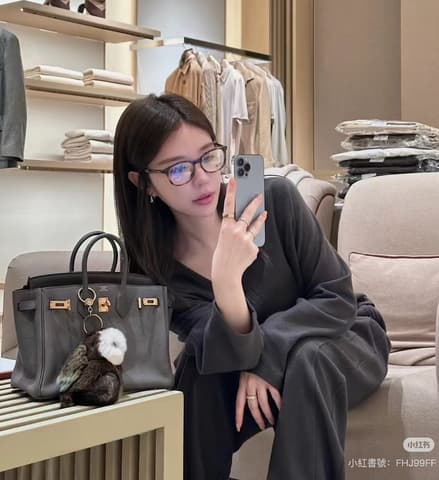 皮面乾淨無紋的錫器灰 Birkin 25