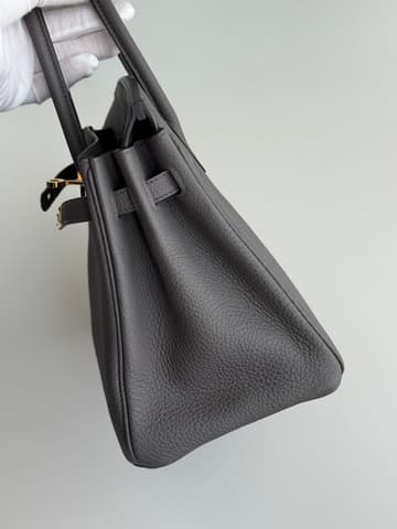 皮面乾淨無紋的錫器灰 Birkin 25