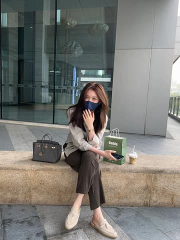 皮面乾淨無紋的錫器灰 Birkin 25