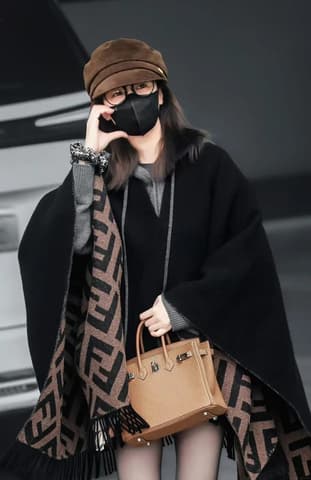 二手 97－98 新金棕色金扣 Birkin 25