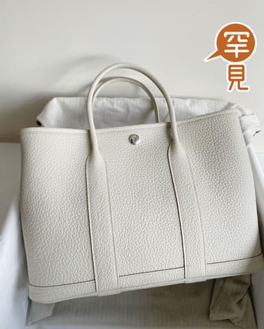 連櫃姐都說這個顏色非常難找