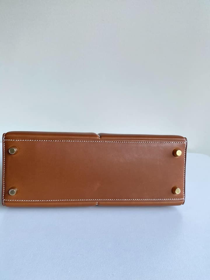 二手99新全配馬鞍皮原色金扣Kelly25 Padded