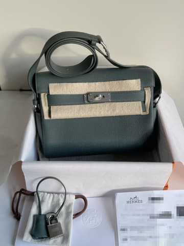 全新全配沼澤綠銀扣 Kelly Messenger 小號