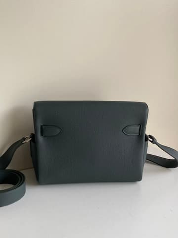 全新全配沼澤綠銀扣 Kelly Messenger 小號
