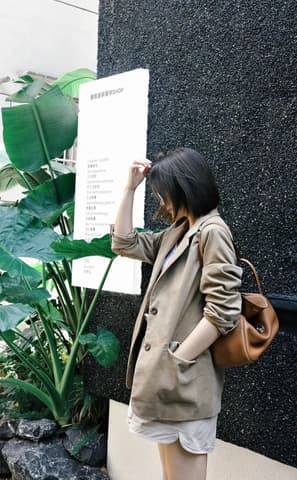 2026 年 8 月居然買到 W 刻的新包！