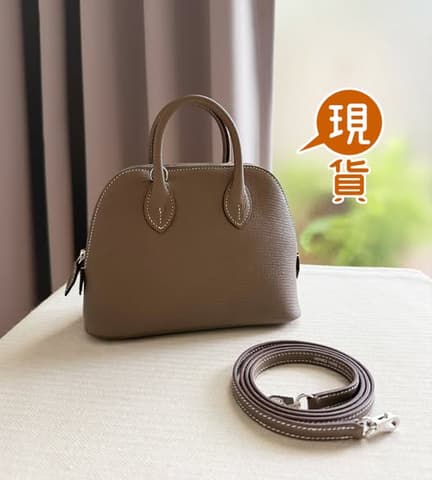 (更新：已有新主人) 這一件山羊皮大象灰銀扣Mini Bolide，是替一位客人貼文找新主人，收到都還沒滿月，就十萬火急的要把它送走