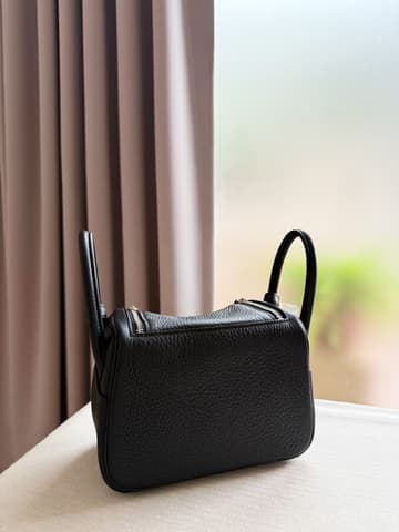 全新全配黑色銀扣 Mini Lindy 二代
