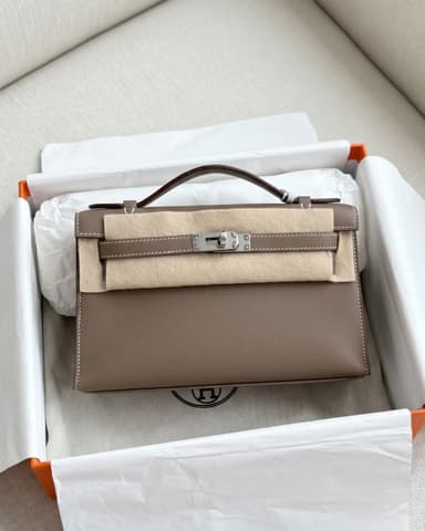 全新全配大象灰銀扣 Kelly Pochette