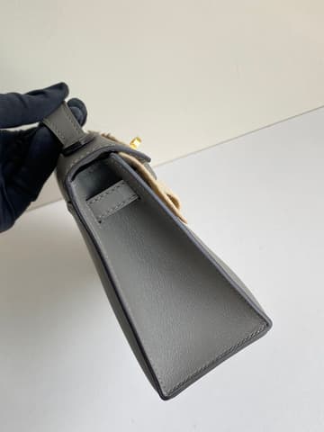二手原始成色 99 新積雨雲灰金扣 Kelly Pochette
