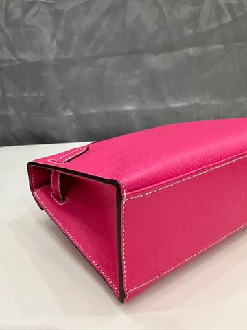 閒置新E5 糖果粉金扣 Kelly Pochette