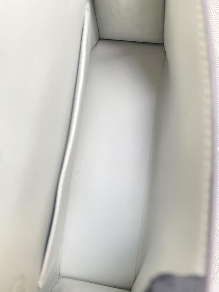 全新全配，冰晶灰銀扣霧面鱷魚Mini Kelly2代