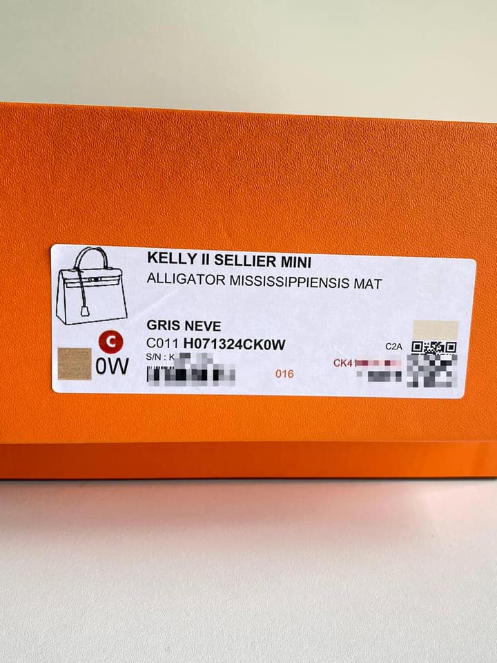 全新全配，冰晶灰銀扣霧面鱷魚Mini Kelly2代