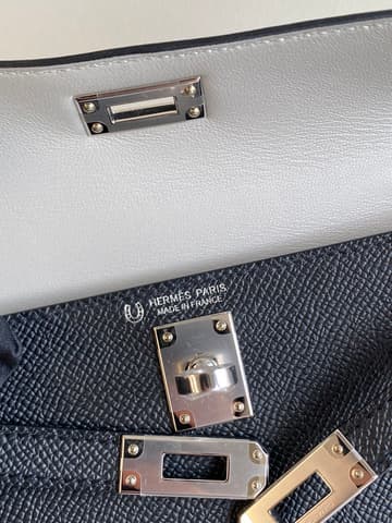 新到一件 E 皮黑銀 MK II